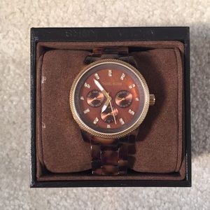 LAST CHANCE🍃 Michael Kors tortoise watch MK 5038